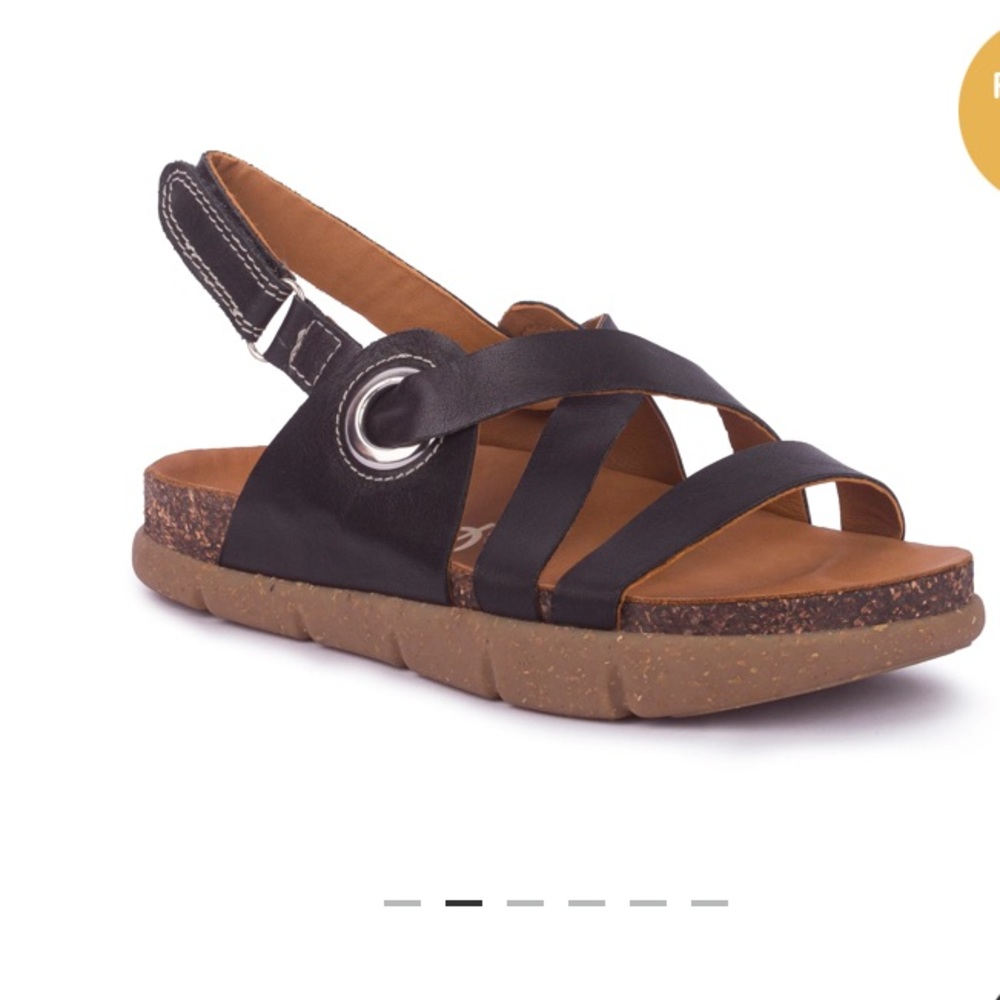 Kalso Earth Negative Heel “Dalyla” sandals NEW IN BOX
